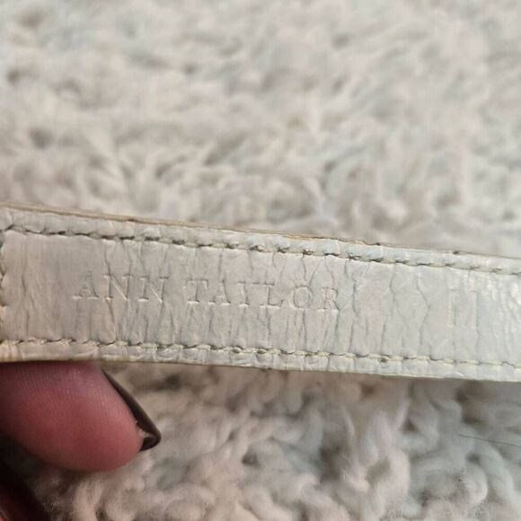 Ann Taylor White Leather and Chain Ribbon Belt M - Picture 4 of 7